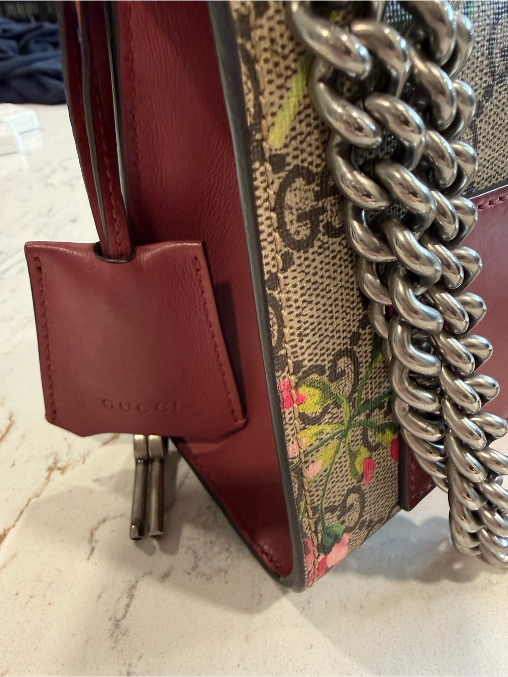 Gucci Floral Blooms GG Supreme Crossbody Shoulder Bag - Picture 6 of 9